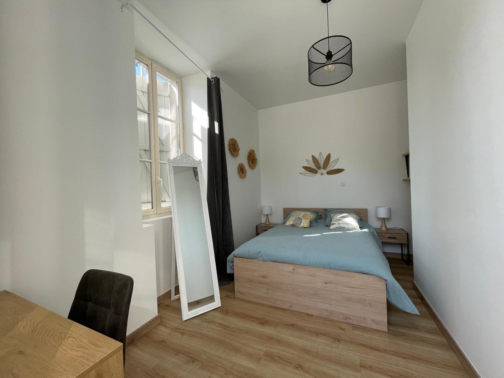 Bel Appartement, 2 Lits Doubles, Parking Gratuit Chablis Exteriör bild