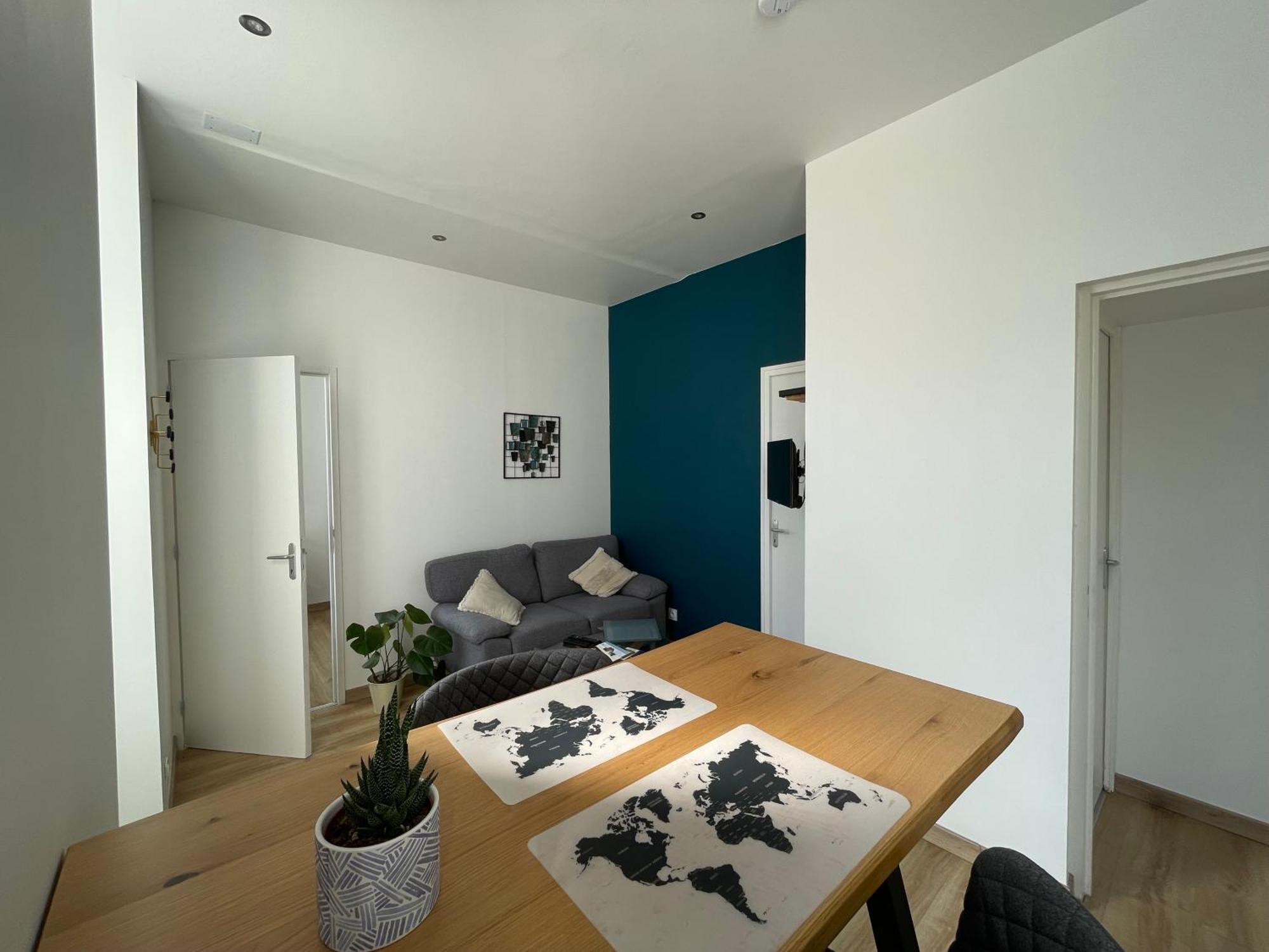 Bel Appartement, 2 Lits Doubles, Parking Gratuit Chablis Exteriör bild